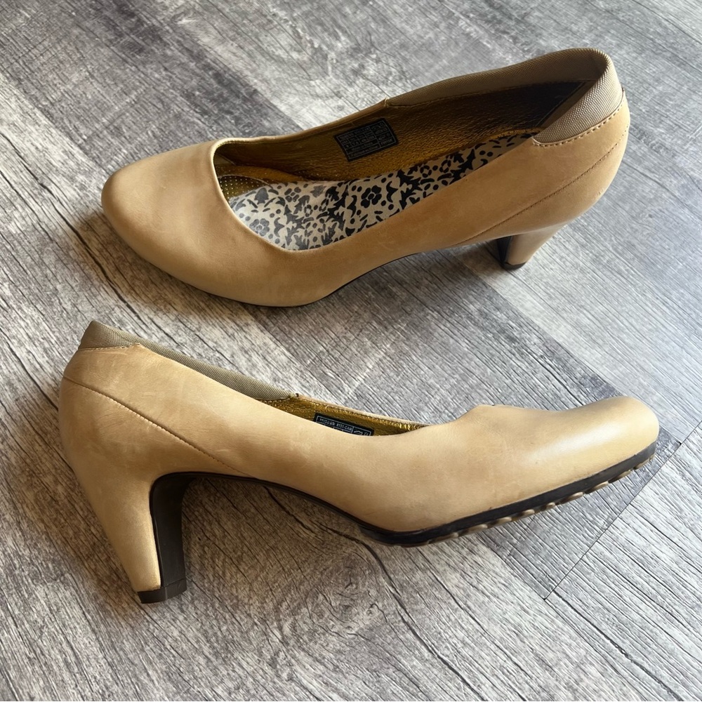 Tsubo Elegant Shoes Pumps Women Size 9 Tan Leather Upper